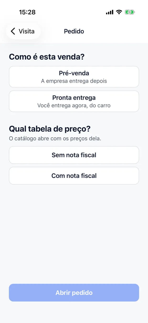 Tela do aplicativo ao abrir um pedido: a pergunta "Como é esta venda?" com as opções Pré-venda — a empresa entrega depois — e Pronta entrega — você entrega agora, do carro —, e abaixo "Qual tabela de preço?" com as listas Sem nota fiscal e Com nota fiscal.